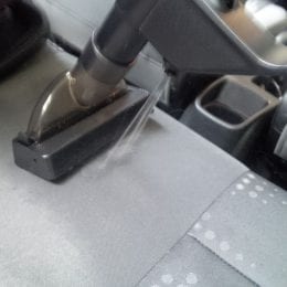 Praní autosedačky a čištění autosedačky na mokro sadou Hyla Nimbus